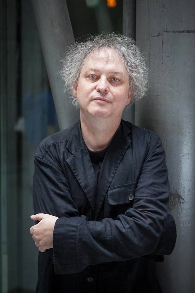 ARMIN HOLZ  | THEATER DIRECTOR